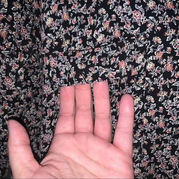 Pleione Floral Print Blouse - Picture 4 of 10